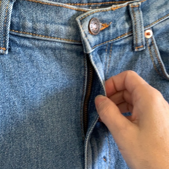 Vintage Jordache High Waist Flamingo Mom Jeans - Picture 4 of 11